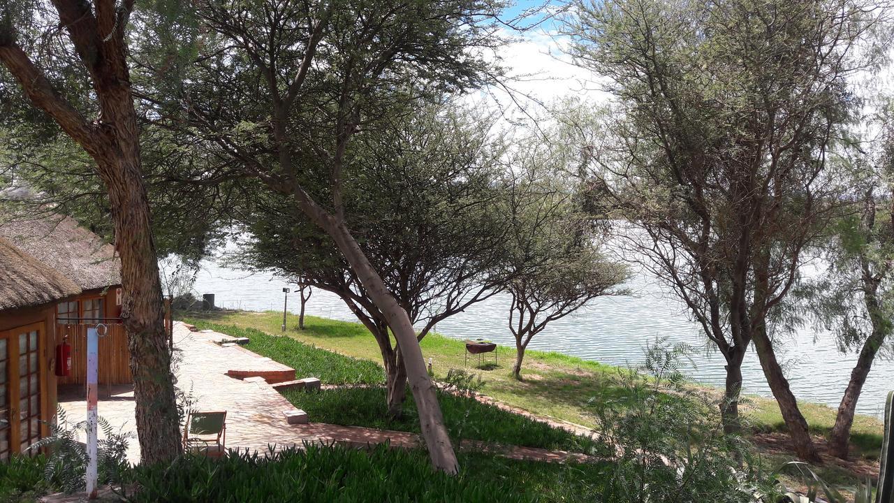 ويندهوك Penduka Village المظهر الخارجي الصورة